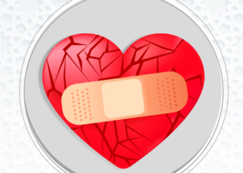 أول من ينبغي أن يُحاسب